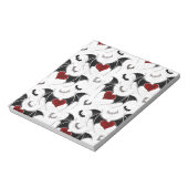 Halloween-Herz mit schwarzen Fledermausflügeln Notizblock (Rotiert)