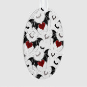 Halloween-Herz mit schwarzen Fledermausflügeln Ornament (Vorderseite)