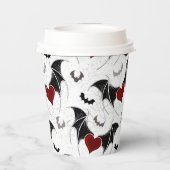 Halloween-Herz mit schwarzen Fledermausflügeln Pappbecher (Rückseite)