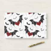 Halloween-Herz mit schwarzen Fledermausflügeln Post-it Klebezettel (Auf Schreibtisch)