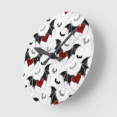 Halloween-Herz mit schwarzen Fledermausflügeln Runde Wanduhr (Winkel)
