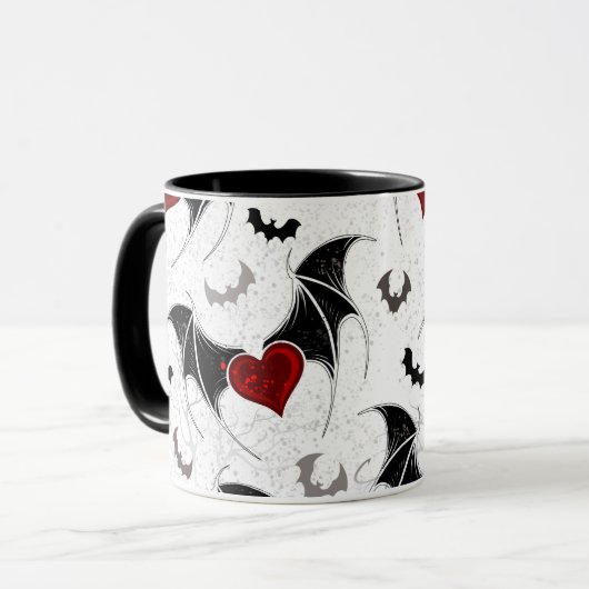 Halloween-Herz mit schwarzen Fledermausflügeln Tasse (Vorderseite Links)
