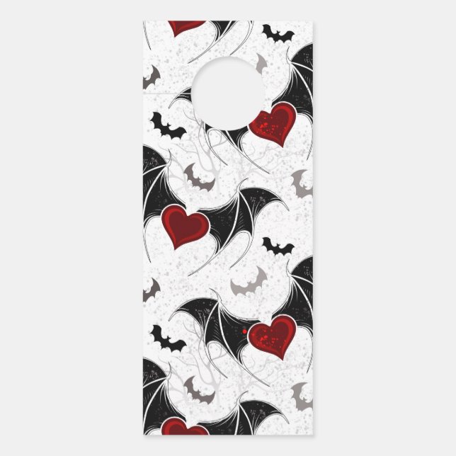 Halloween-Herz mit schwarzen Fledermausflügeln Türanhänger (Vorderseite)