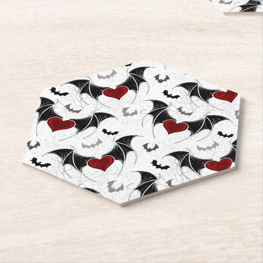 Halloween-Herz mit schwarzen Fledermausflügeln Untersetzer (angewinkelt)