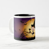 Halloween Hexe auf Broomstick-Party-Tasse Zweifarbige Tasse (Vorderseite Links)