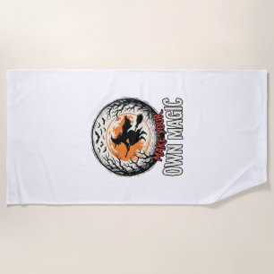 Halloween-Hexe eigene magische Vintage-Shirt-Desig Strandtuch