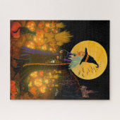 Halloween-Hexe in einem Kürbisfleckenpuzzlespiel Puzzle (Horizontal)