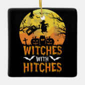 Halloween Hexen mit dem Hitches-Camping-Camper Keramikornament (Vorderseite)