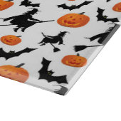 Halloween Hexen, Pumpkins und Fledermäuse Schneidebrett (Ecke)