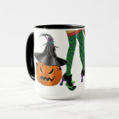 Halloween Hexenbeine und Schuhe, wenn die Schuhe p Tasse (Vorderseite Links)
