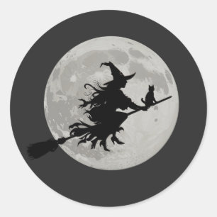 Halloween Hexenkatze, die über einen Vollmond flie Runder Aufkleber