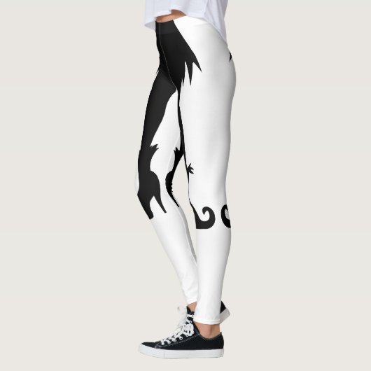 Halloween Hexenleder mit Rock und Stiefeln Leggings (Links)