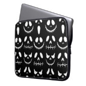 Halloween Hintergrund. Nahtloses Muster mit Halbwe Laptopschutzhülle (Vorderseite Links)