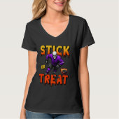 Halloween Hockey Skeleton Player Sp. oder Leckerei T-Shirt (Vorderseite)