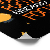 Halloween Hocuss Pocus Everybody Focus Spaß Lehrer Poster (Ecke)