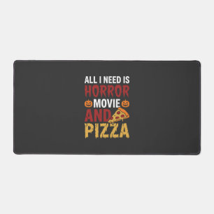 Halloween-Horrorfilm- und Pizza-Typografie Schreibtischunterlage