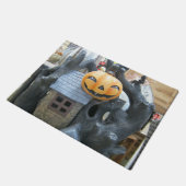 Halloween House Fußmatte (Schrägansicht)