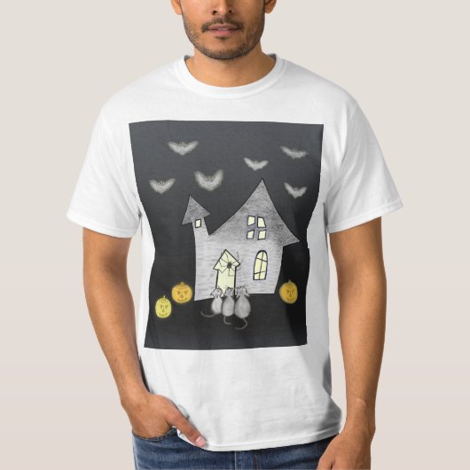 Halloween House, Schwarze Katzen, Fledermäuse, Kür T-Shirt (Vorderseite)