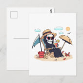 Halloween im Sommer – Sensenmann am Strand Postkarte (Vorne/Hinten)