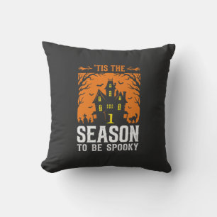 Halloween ist die Saison, um gruselig Design_1 zu Kissen