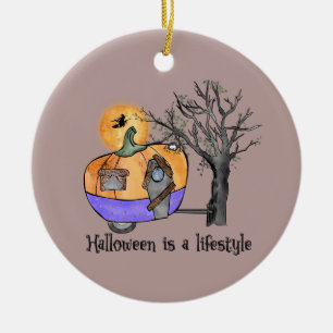 Halloween ist ein Lifestyle   Camper   Anhänger Keramik Ornament