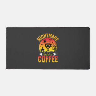Halloween-Kaffee-Albtraum Vor Kaffee Grusel Ve Schreibtischunterlage