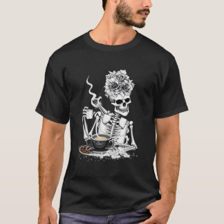 Halloween-Kaffeekelett mit Rose T-Shirt