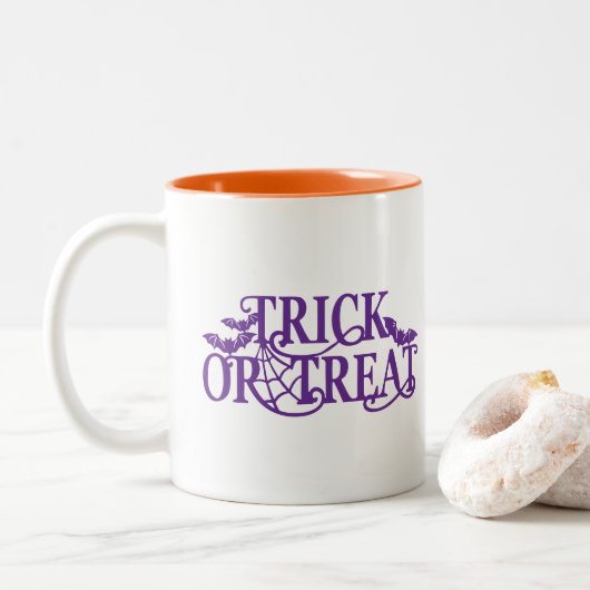 Halloween-Kaffeetasse Zweifarbige Tasse (Mit Donut)