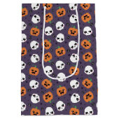 Halloween Kawaii Pattern Mittlere Geschenktüte (Rückseite)