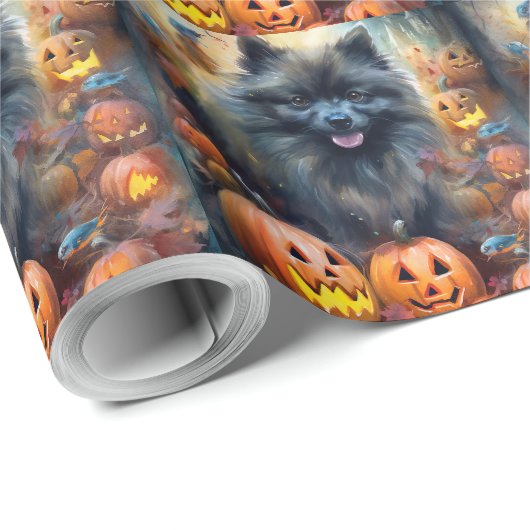 Halloween Keeshond mit Pumpkins Beängstigend Geschenkpapier (Rolleneckpunkt)
