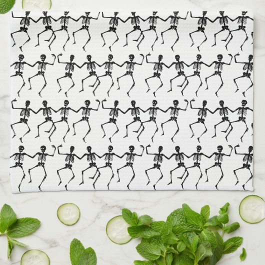 Halloween Kitchen Towel Dancing Skeletts Handtuch (Gefaltet)