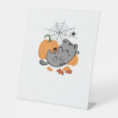 Halloween Kitty and Spiders Classic T - Shirt Sockelschild (Vorderseite)