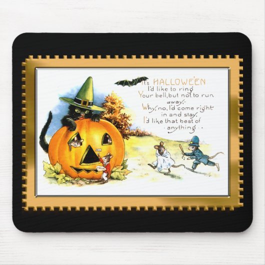 Halloween Kitty sitzt in der Kürbislaterne Mousepad (Vorne)