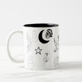 Halloween Kontur Name Spooky Zweifarbige Tasse (Links)
