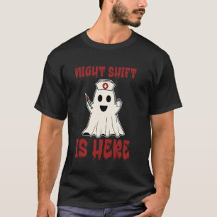 Halloween-Krankenschwester-Geist-Nachtschicht ist  T-Shirt