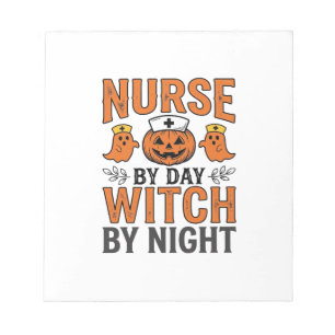 Halloween-Krankenschwester Hexe bei Nacht Vintage- Notizblock