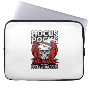 Halloween Krankenschwester Totenkopf Kaffee Fokus  Laptopschutzhülle
