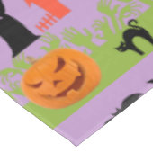 Halloween Kürbis, Fledermäuse, beängstigender Baum Tischdecke (Schrägansicht)