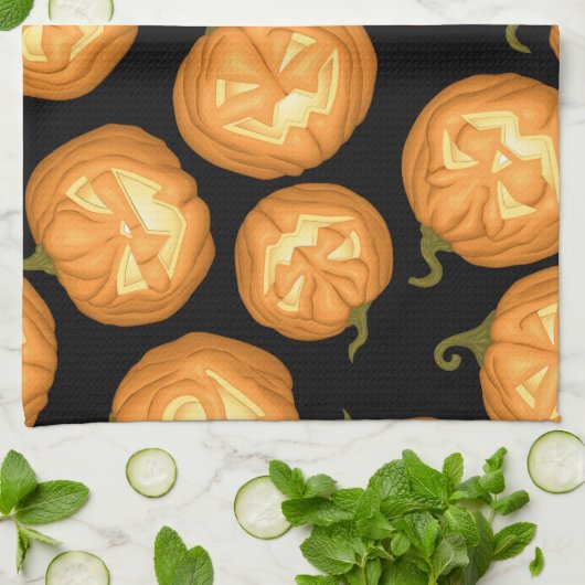 Halloween-Kürbis Handtuch (Gefaltet)