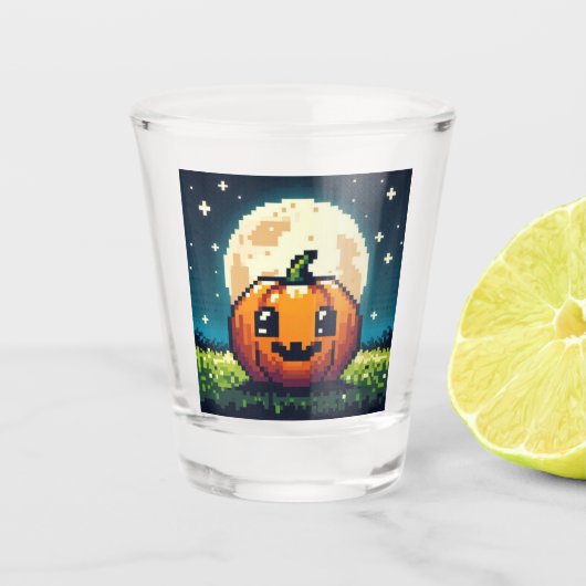 Halloween-Kürbis mit 8 bit unter dem Mond Schnapsglas (Vorderseite)