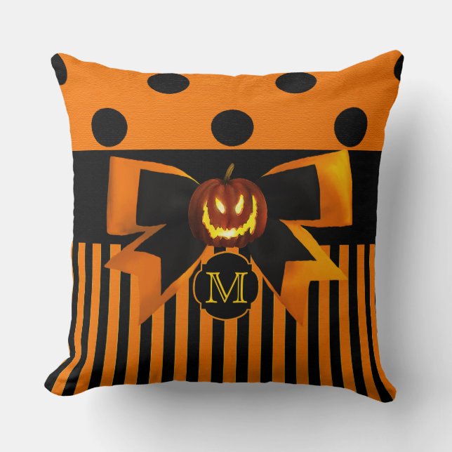 Halloween-Kürbis-orange und schwarzes Kissen (Vorderseite)