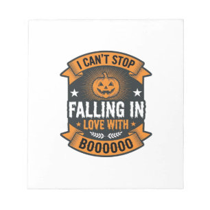Halloween-Kürbis verliebt in Vintage-Shirt De Notizblock