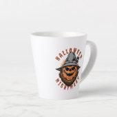 Halloween-Kürbis-Vogelscheuchendesign Milchtasse (Rechte Ecke)