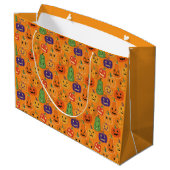 Halloween-Kürbismuster Große Geschenktüte (Rückseite Schrägansicht)