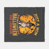 Halloween Labrador Mama Hexenhund Design_1 Fleecedecke (Vorderseite (Horizontal))