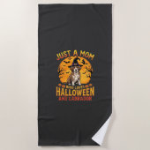 Halloween Labrador Mama Hexenhund Design_1 Strandtuch (Vorderseite)