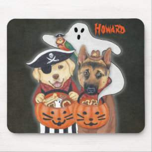 Halloween-Labrador, -schäfer und -papagei in den Mousepad