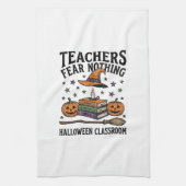 Halloween-Lehrer-Shirt mit Hexen-Büchern_1 Geschirrtuch (Vertikal)