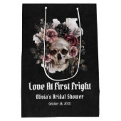 Halloween-Liebe im ersten Fright-Brautparty Mittlere Geschenktüte (Rückseite)