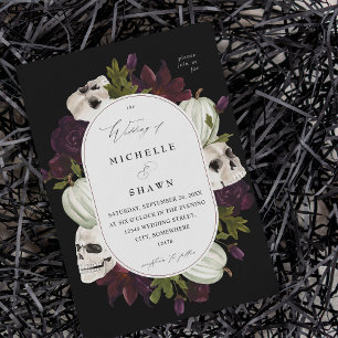 Halloween Lila Blumen- und Skulpturenhochzeit Einladung